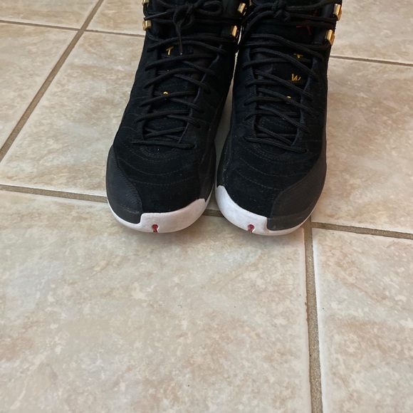 Jordan 12 Reverse Taxi - Picture 1 of 4